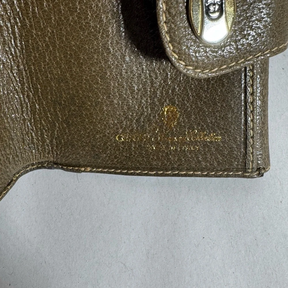 Vintage Gucci Monogram Wallet with Red and Green Stripe - Picture 9 of 14